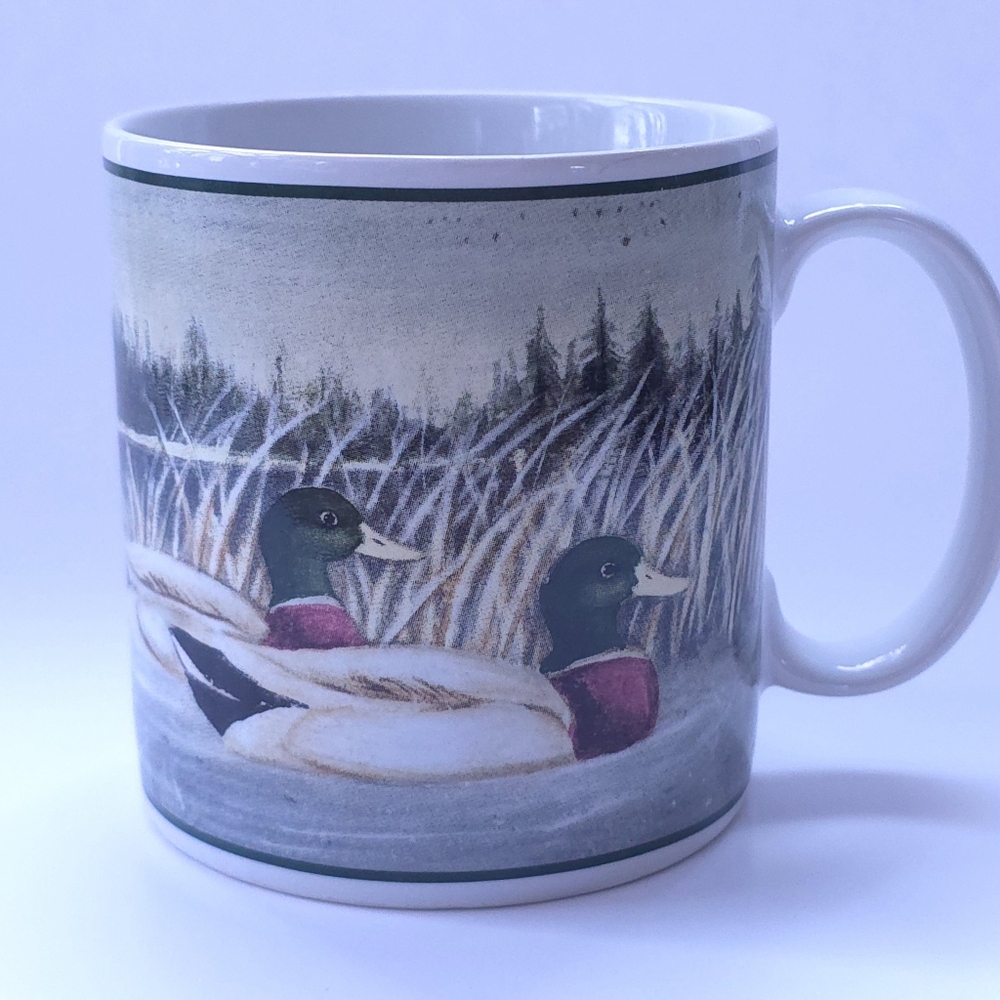Mug Duck Designed by‎ David Carter Brown Made by Sakura